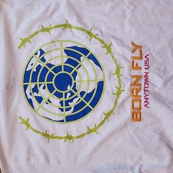 Born Fly Men's T-shirt Size Large NWT - Picture 9 of 12